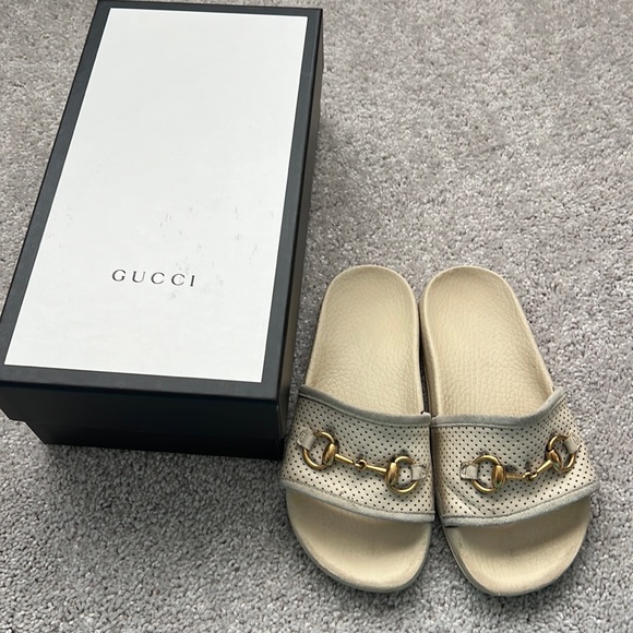 Gucci Womens off white leather and rubber horsebit flat slides size 35 - Picture 1 of 6
